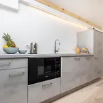 Haus Deutinger فندق مبيت وإفطار 3*
