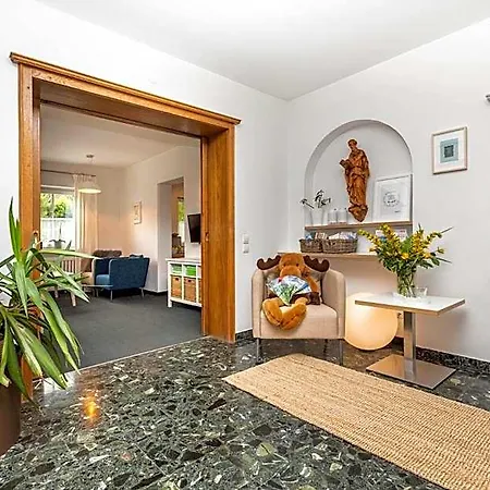 فندق مبيت وإفطار Haus Deutinger 3*