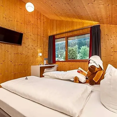Haus Deutinger 3* فلاخاو