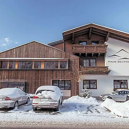 Haus Deutinger فلاخاو