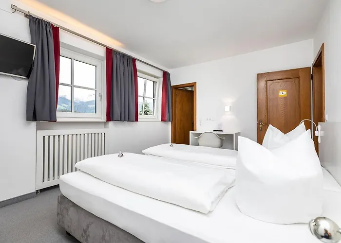 Haus Deutinger Bed & Breakfast